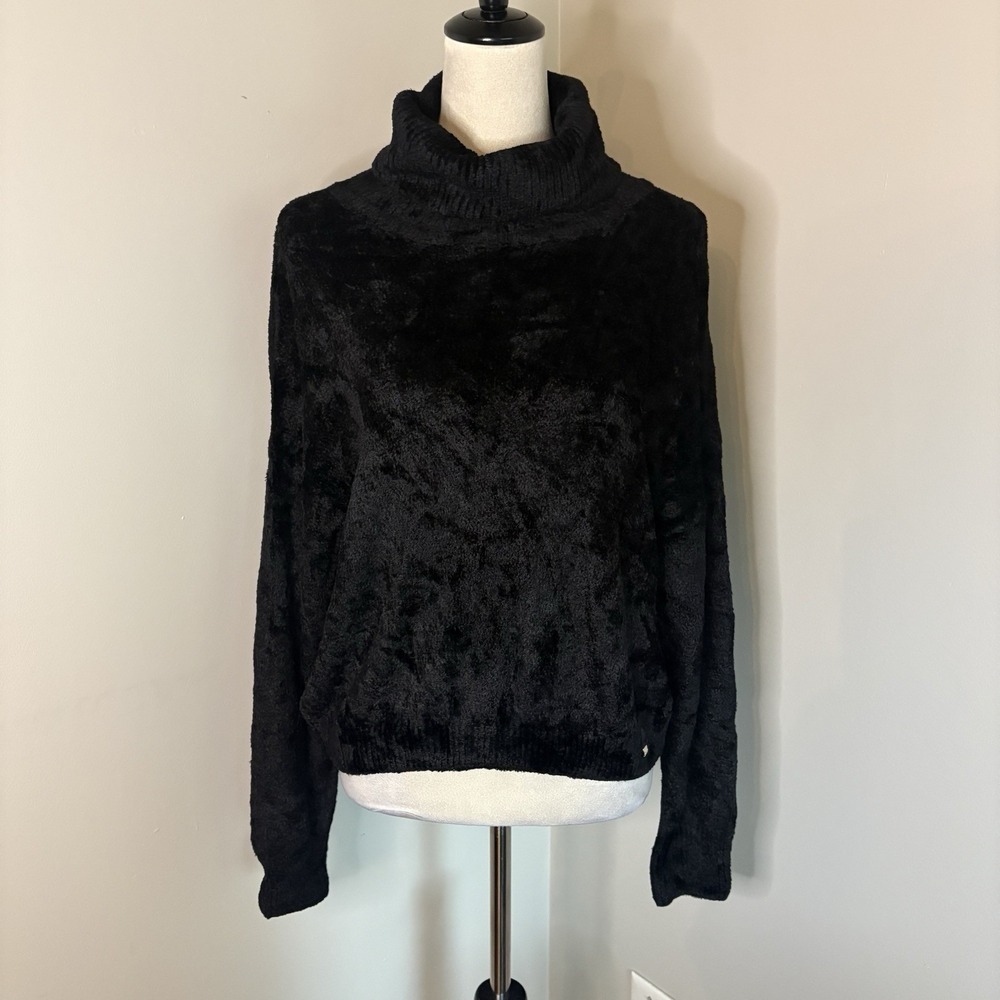 Herno Resort Black Knit Turtleneck Sweater ML00007DR Size IT 44 US 8 Medium EUC